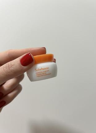 Крем для обличчя з ліфтинг-ефектом sulwhasoo essential comfort firming cream