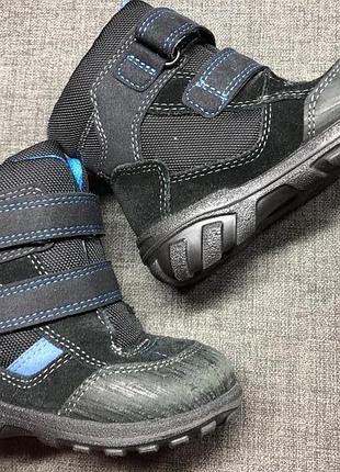 #d1  зимові черевика ecco