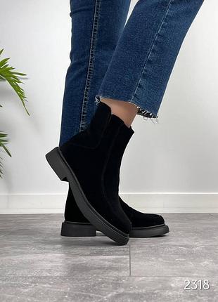 Жіночі зимові замшеві черевики