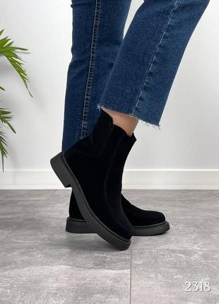 Жіночі зимові замшеві черевики