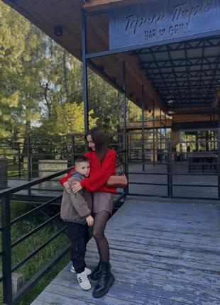 Светр в’язаний теплий красний