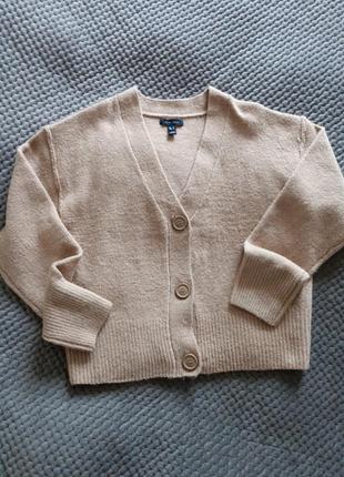 Свитер женский