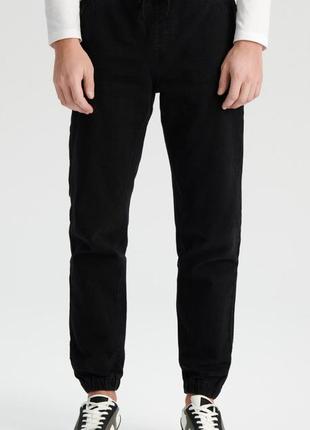 Мужские черные джегинсы jogger джинсы