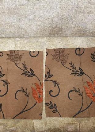 Серветки,2 шт,44×43 см.