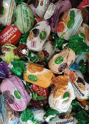 Конфеты amanti ассорти 1 кг