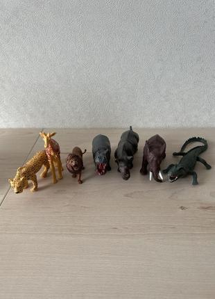 Продаю весь набор животных фигурки животных фигурка дикие животные