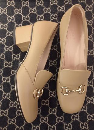 Туфлі лофери gucci