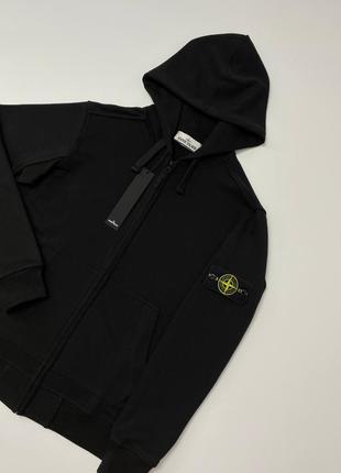 Зіпки stone island