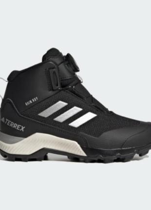 Дитячі черевики adidas, 33 розмір