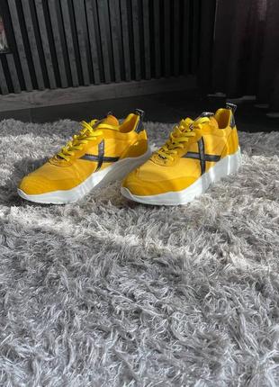 Кроссовки munich wawe