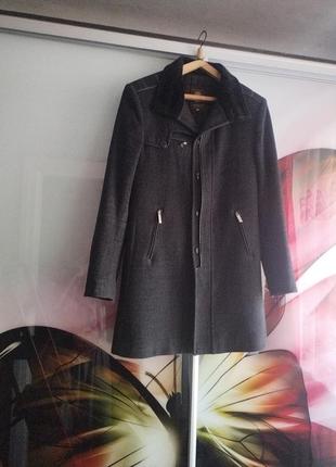 Пальто зимнее