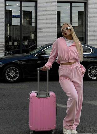 Костюмы стильные 😻