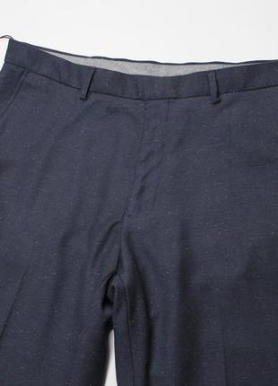 Хорошие slim fit (зауженные) брюки / брюки с разноцветными точками-сатками / вкраплениями