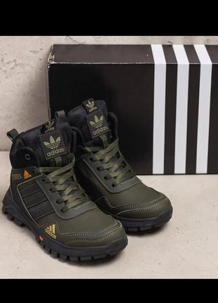 Подростковые детские зимние ботинки кроссовки натуральная кожа в цвете хаки