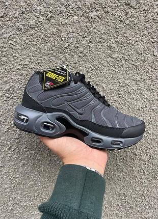 Женские кроссовки nike tn gore tex