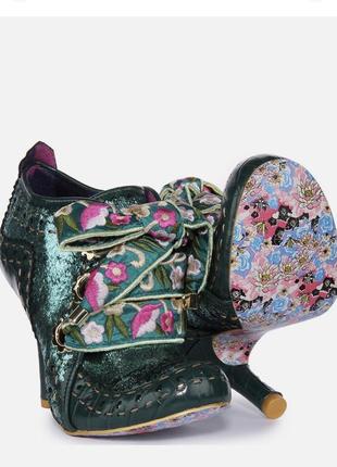 Шикарные ботиночки на среднем кольца irregular choice abigails р 40