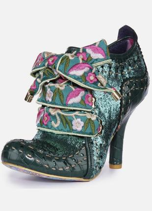 Шикарные ботиночки на среднем кольца irregular choice abigails р 403 фото
