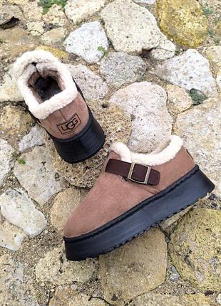 Теплые лоферы с лейбами ugg