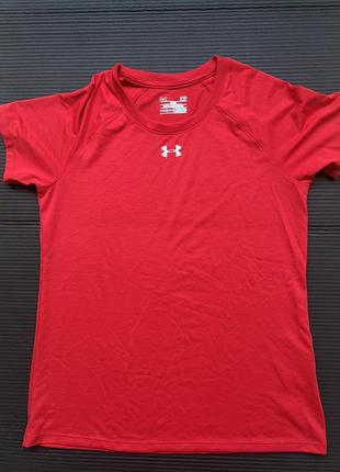 Спортивна футболка under armour