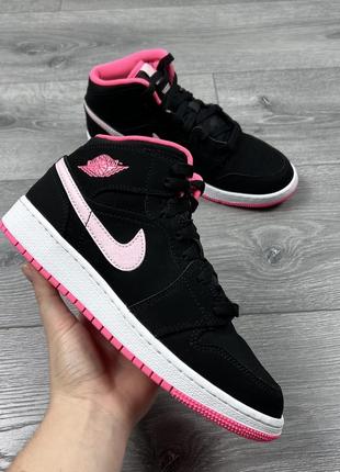Жіночі оригінальні кросівки nike air jordan