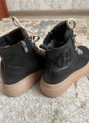 Зимове взуття