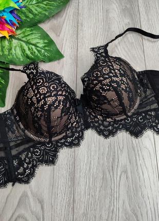 Красивый бюстгальтер с кружевом hunkemoller 75с, 34с