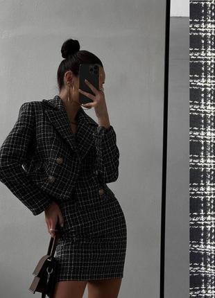 Костюм женский