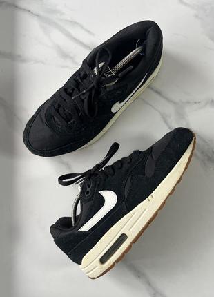 Кроссовки nike air max