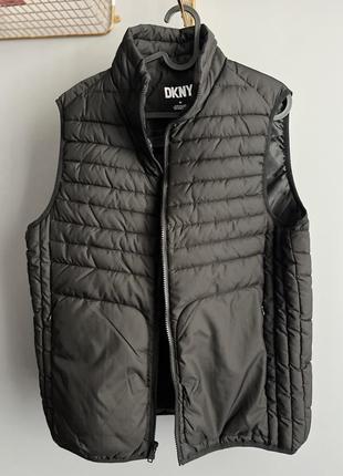 Чоловіча безрукавка жилетка dkny