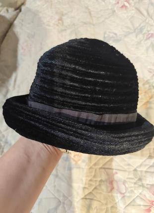 Шикарна стильна оксамитова шапка шляпа