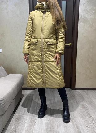 Теплое пальто   пуховик  с капюшоном