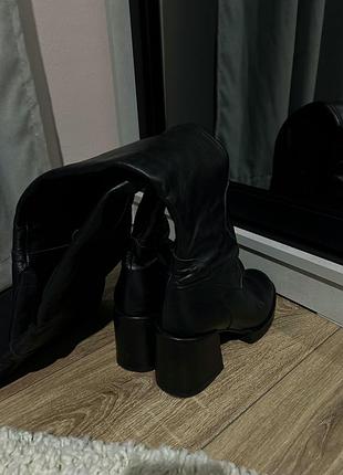 Чоботи ботфорди