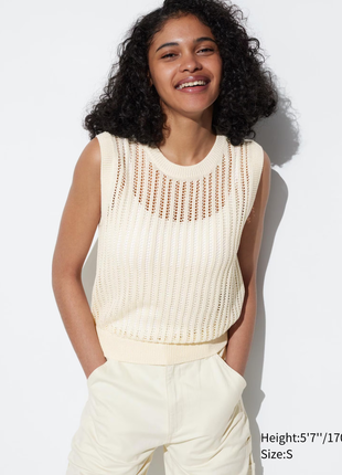 Короткий джемпер без рукав из сетки uniqlo