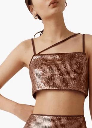 Новый топ майка на бретелях с пайетками.