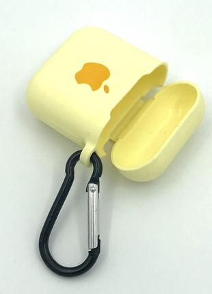 Силиконовый чехол для наушников apple airpods