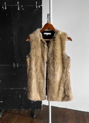 Zara trafaluc outerwear brown faux fur vest mid-length jacket sleeveless женская, коричневая жилетка из искусственного меха