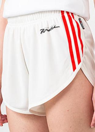 Шорты женские adidas x fiorucci vintage shorts