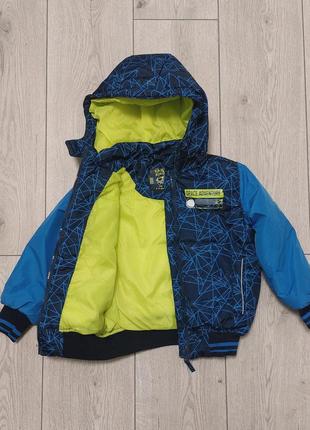 Куртка детская р. 110 демиснзона на мальчика 4-5 лет