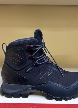 Ботинки tecnica forge s goretex трекинговые 4 сезона usa 8 = 39.5 (25.5 cm ) 250 евро