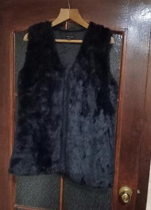 Продам жилет из екокеха размера м