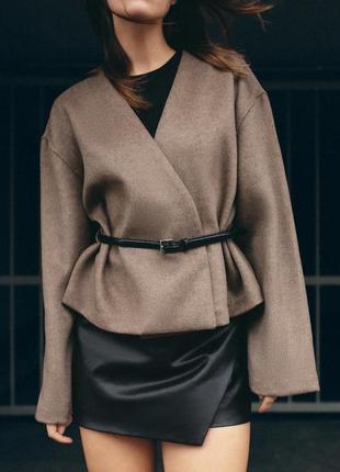 Жакет женский коричневый с пачкой zara new
