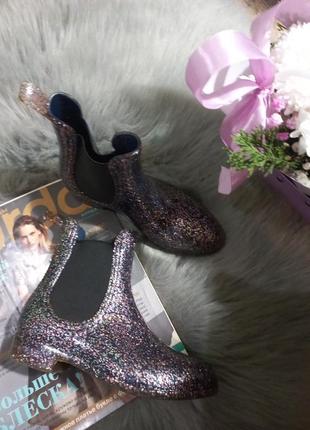 Блестящие челси для девочки