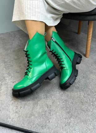 Ботинки женские