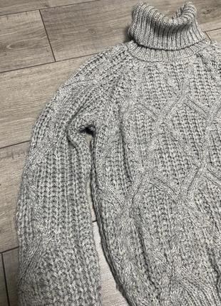 Теплий вʼязаний светр