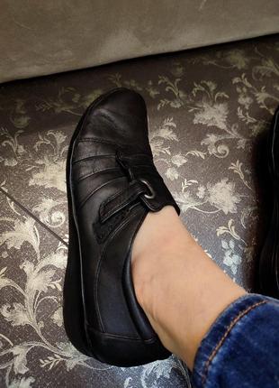 Clarks р. 40-41 26 см стелька лоферы мокасины слипоны балетки кожанные натуральные кожаные кожа шкіряні ботинки лофери мокасини шкіра туфли4 фото