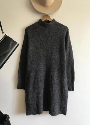 В‘язана сукня