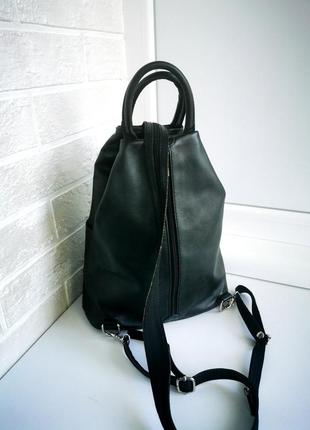 Красивая сумка-рюкзак из натуральной кожи vera pelle3 фото