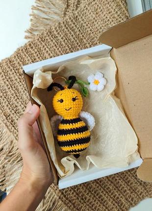 Яркий брелок 🐝  пчелка ручной работы