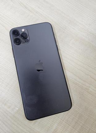 Продам айфон 11 про макс
