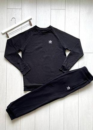 Спортивный костюм adidas мужской